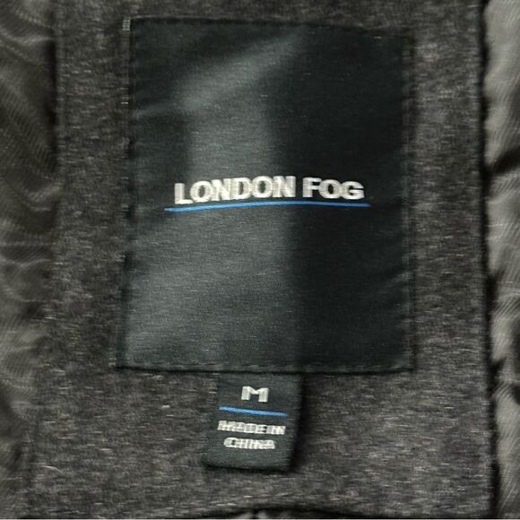 LONDON FOG Men’s Wool Blend Classic Single Breasted Coat in the Size Medium - Picture 14 of 16